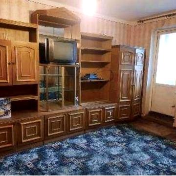 Здам в довгострокову оренду двокіімнатну квартиру в Хортицькому р-ні.ВЛАСНИК.