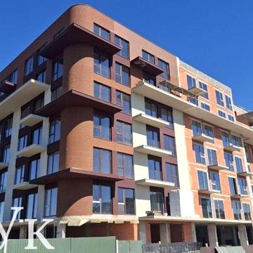 Квартира з басейном та видом на парк, Панорамні вікна, ЖК бізнес-класу