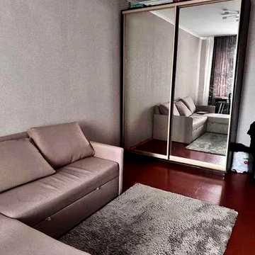 Продаж квартири метро Житомирська -15 хвилин пішки