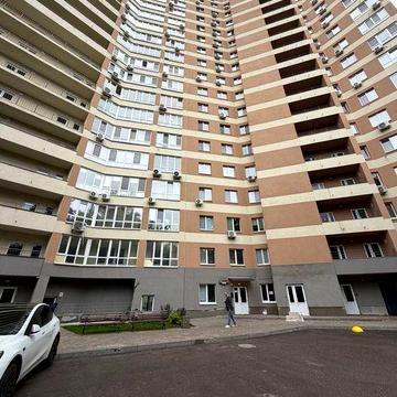Family&Friends. Продаж трьохкімнатної квартири 100 м.кв від забудовника в зданому будинку ЖК Family&Friends