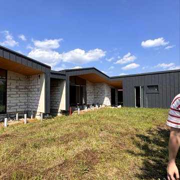 Продаж інвестиційного обʼєкту на озеро Задорожнє , в приватному кооперативі . 105.000$ Дроговиж