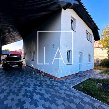 Продається маєток 147 кВ.м.,БезрадічіОбухівський р-н.Без%