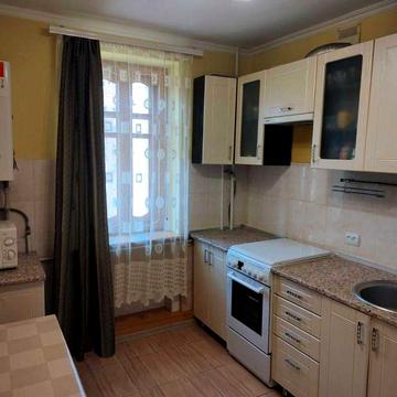 Здається однокімнатна квартира на Гомоні