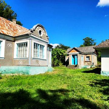 Будинок в с. Шидлівці