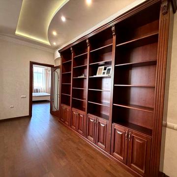 Продам 3к квартиру 160м2 в центре. ЖК клубный дом на Володарского