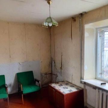 Сдам квартиру 12 квартал 5,000 грн