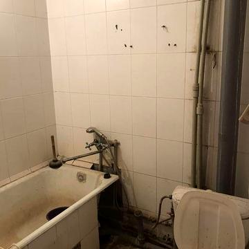 ‼️‼️Продам дешёвую 1 к кв 4/5, ул Ньютона 133в
Район коммунального рынка.
Площадь 32м2, под ваш ремонт.
Замена труб, не торцевая.
17500 тыс долл
096