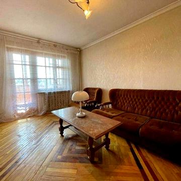 Гетьмана 46а, Караваєві дачі, оренда просторої 2к квартири