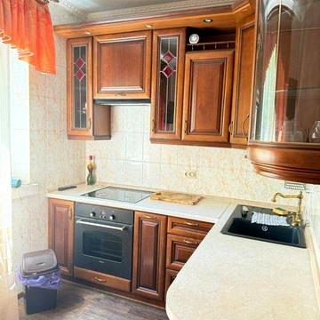 Сдам 2-х ком квартиру на Шишковке