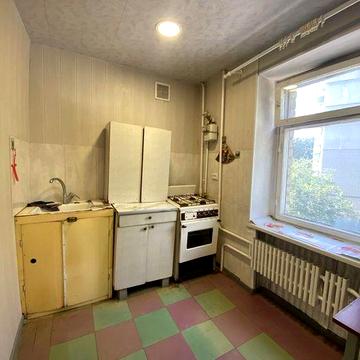 Продам 1к 12 квартал
