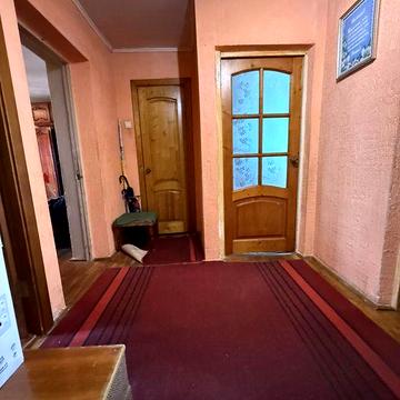 Продається трьохкімнатна квартира.Сертифікати.Постанови .
