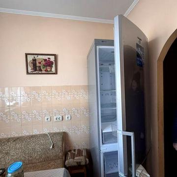 3квартира  вул.Івасюка,