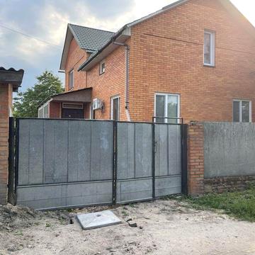 Прдам будинок біля води