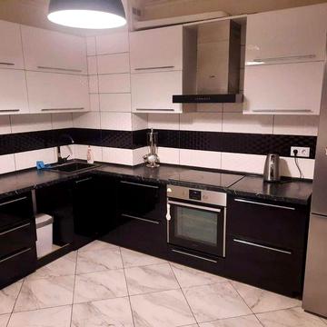 Продам простору 2 кім. квартиру, Вишгород, Кургузова 1а, чудовий стан, 72.3 м²