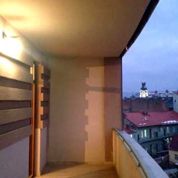 Довгострокова оренда 2к Квартира Жупанатська площа