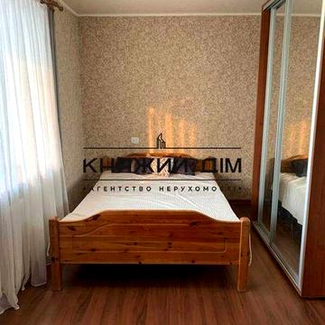 Продаж 2 кімнатна квартира м. Лівобережна КОД 21147648