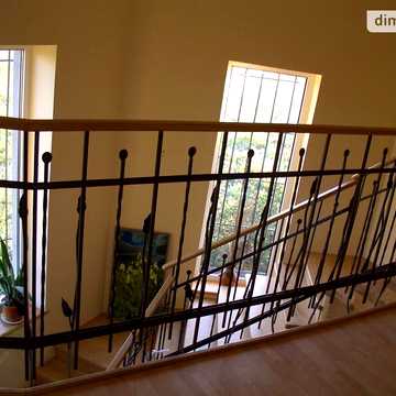Продаж 10к Дім вулиця Богдана Хмельницького