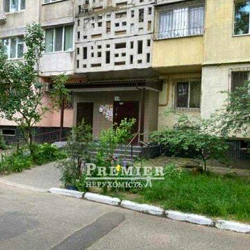 Продам 1 кімнатну квартиру район Кримського бульвару