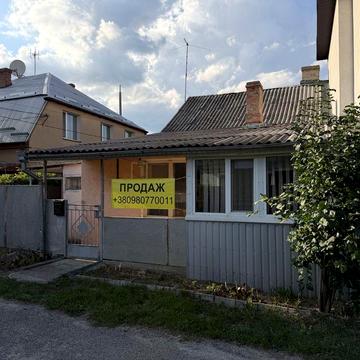 Продаж чкстини будинку Луцьк
