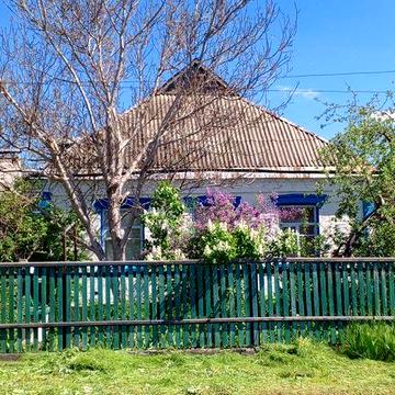 Продається будинок в М, Шпола ,Звенигородського р-н,Черкаської обл,Ціна 20,000ум,од,
