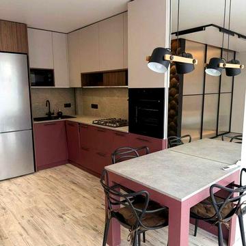 Продаж 1-кім. квартири з дизайнерським ремонтом та ІО вул. Трускавецька/Стрийськаька/Героїв Майдану
