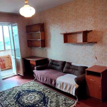 Здам 2 кв., вул.Ревуцького, Харківський масив, Дарницький р-н., метро Харьківська -20 хв. пішки, 10000 грн.