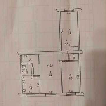Продається 3-кімнатка квартира на 1-му поверсі 5-ти пов.буд