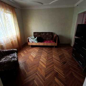 Продається окремо стоячий будинок  центр