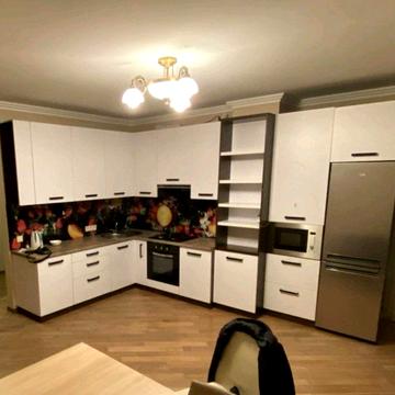 Продаж 3 кім. + кухня студія,  вул. Лінкольна, новобуд,  9/10, 126м²