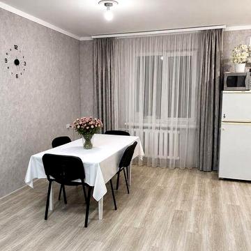 Квартира 4 кімнатна. Центр