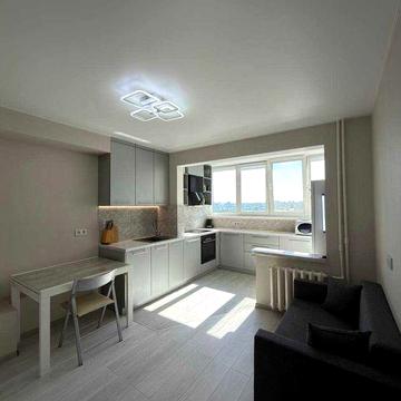 Продам 2к квартиру з ремонтом , Білицька 18