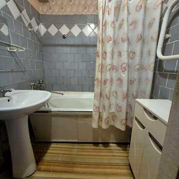 Продаж 3к Квартира Благовісного (Нікольська) вулиця