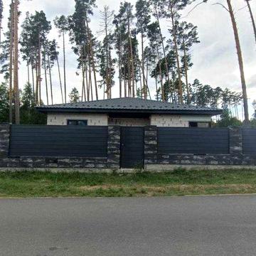 Будинок лісовій зоні. БЕЗ КОМІСІЇ