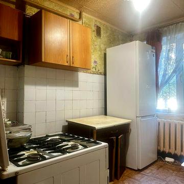 3-х Космонавтов, д. 27  1/9 не угл