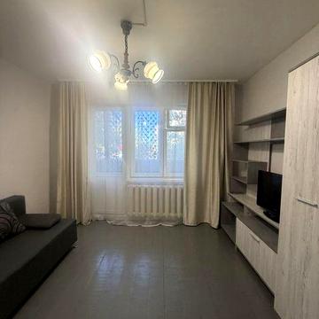 Продаж 1-кімнатної квартири | Оболонський проспект | 2 хв до метро