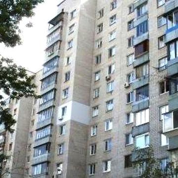вул.Бориспільська, 32Б. Продаж квартири!