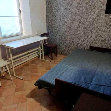 1 кімн невелика квартира для студентки(та) чну від власника. р-н ЧНУ