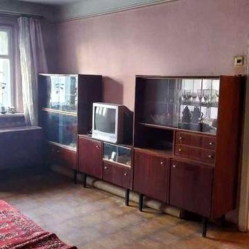 Здається трикімнатна квартира в центрі