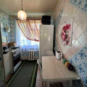 Продаж 3к Квартира Олексія Різниченка (Співдружності) вулиця