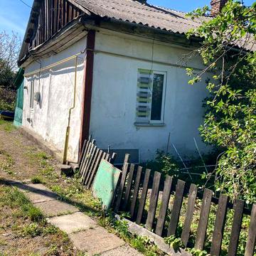 Продам частину будинку з окремим входом м.Сарни, вул.Привокзальна