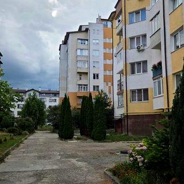 Продаж 2-кім. квартири 77 кв.м. по вул. Винна Гора 16 (Винники)