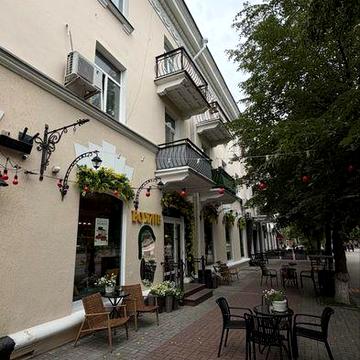 Продам 3-кімнатну квартиру в самому центрі Кропивницького по вулиці Театральна