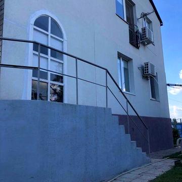 Продам двоповерховий будинок, на березі річки Південний Буг, с. Надбузьке