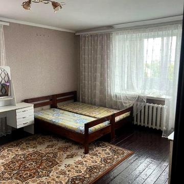 Здається 1-кімнатна квартира