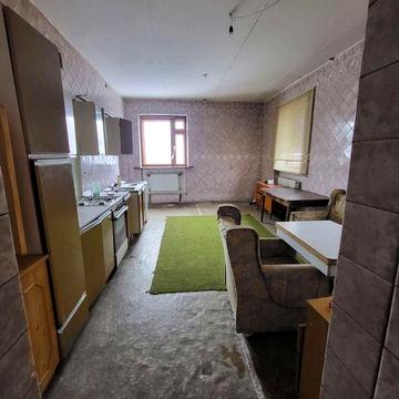 Здам двоповерховий будинок біля 33 школи