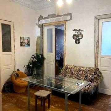 Трехкомнатная квартира в центре Одессы на Мечникова — 76 м²