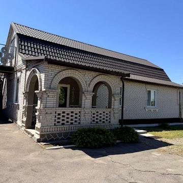 Продам будинок 103 м2 з білої цегли в м. Миронівка
