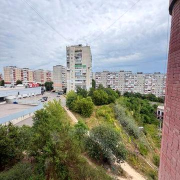 Продаж 3 к. Квартира Коновальця 24