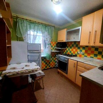 Оренда 1 кімнатної квартири в Києві, вулиця Мілютенка. Довгостроково