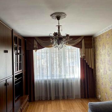 Продається 3 кімнатна квартира
